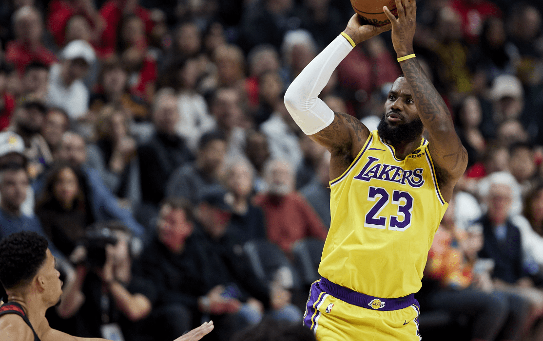 开云体育-克里夫兰骑士训练开放日，冲刺阶段完成体检引欢呼，全明星赛在即，心理建设被强调的简单介绍